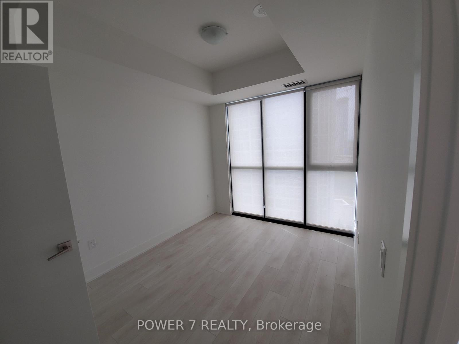 1604 - 2908 Highway 7 Road, Vaughan, Ontario  L4K 0K5 - Photo 13 - N13172106