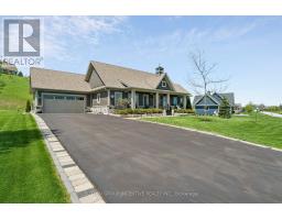 22 THOROUGHBRED DRIVE, Oro-Medonte, Ontario