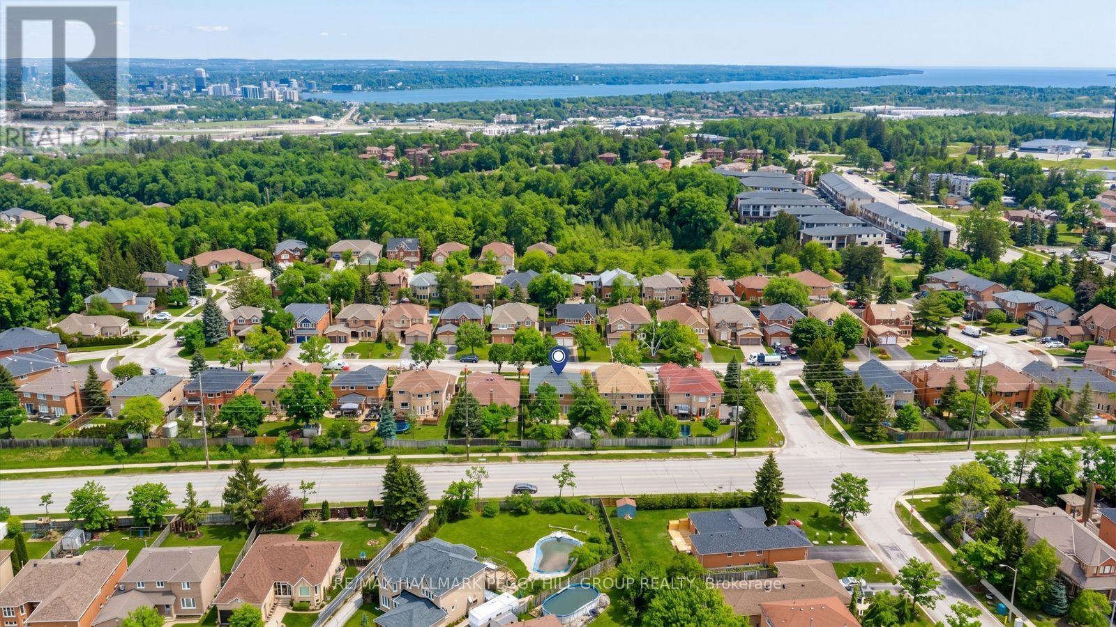 87 Cityview Circle, Barrie (Holly), Ontario  L4N 7V1 - Photo 28 - S13172024