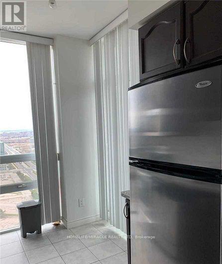 3909 - 208 Enfield Place, Mississauga, Ontario  L5B 0B8 - Photo 12 - W13171896