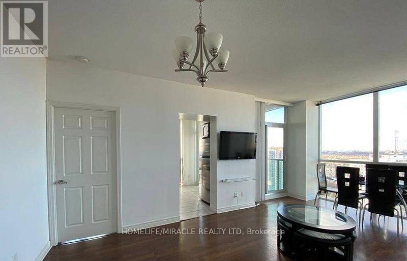 3909 - 208 Enfield Place, Mississauga, Ontario  L5B 0B8 - Photo 6 - W13171896