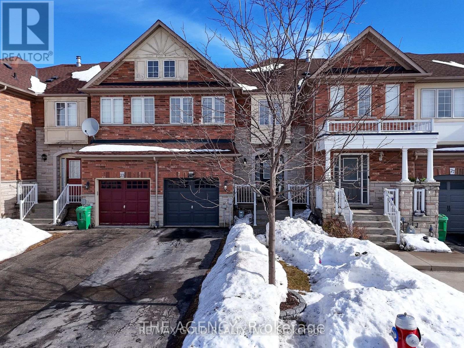 25 SUMMITRIDGE COURT, Brampton, Ontario