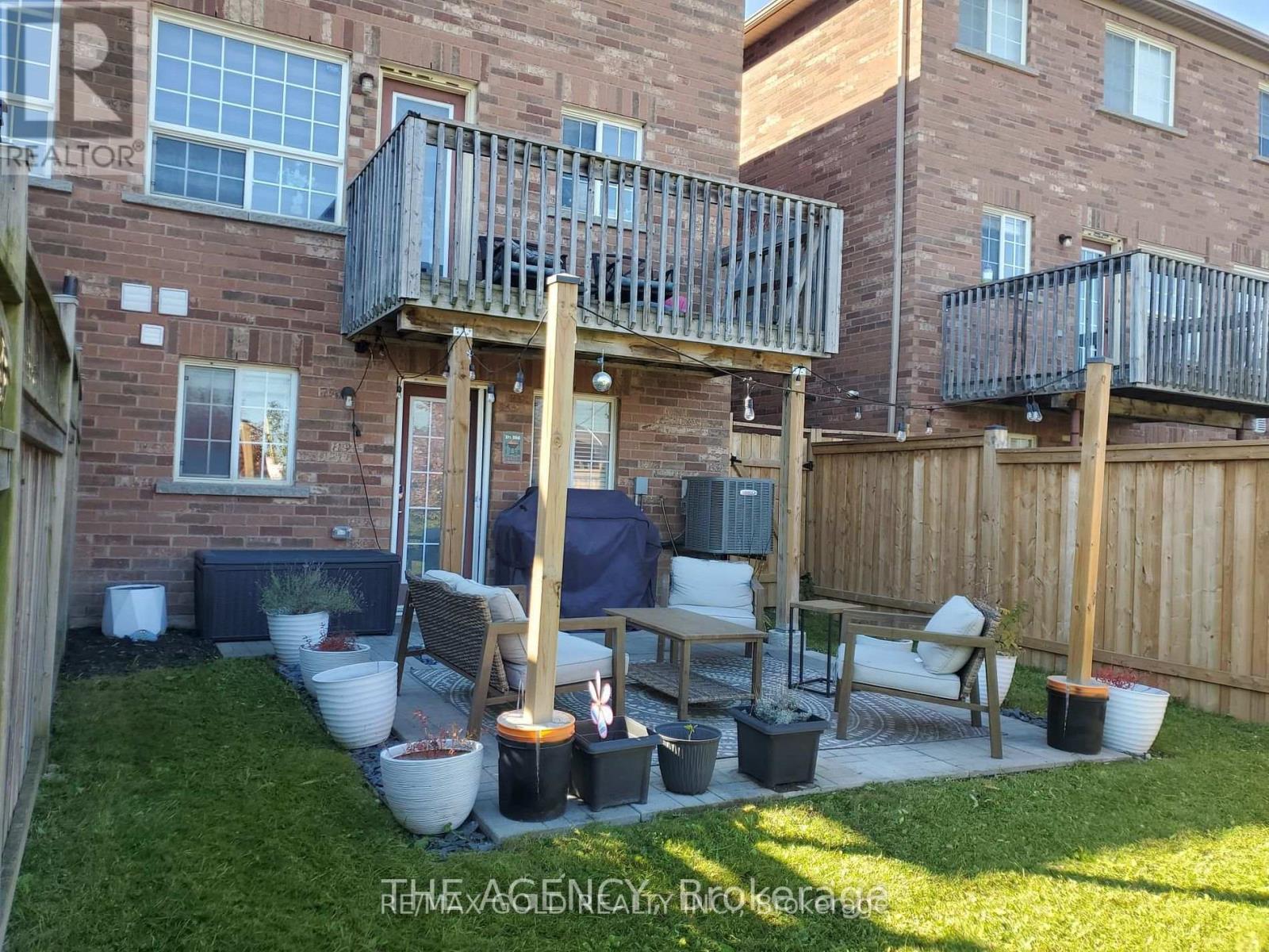 25 Summitridge Court, Brampton, Ontario  L6P 2E5 - Photo 14 - W13171902