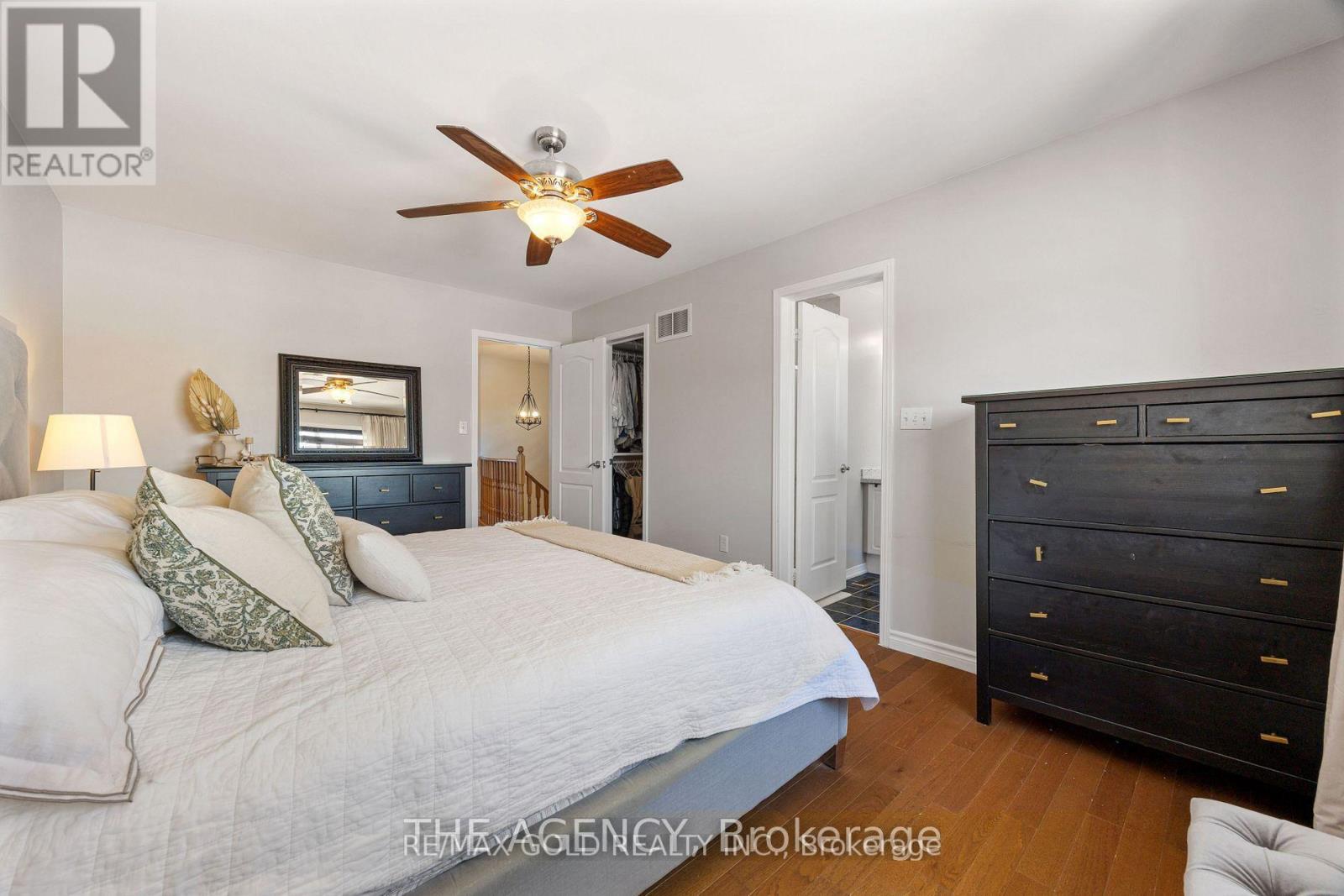 25 Summitridge Court, Brampton, Ontario  L6P 2E5 - Photo 7 - W13171902