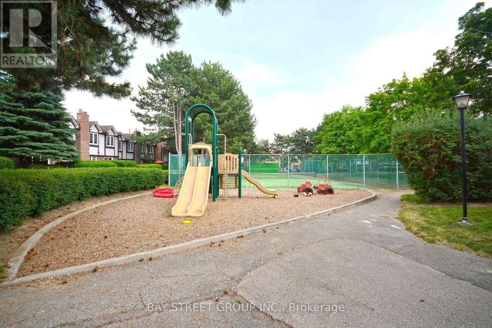 127 - 2120 Rathburn Road E, Mississauga, Ontario  L4W 2S8 - Photo 15 - W13171910