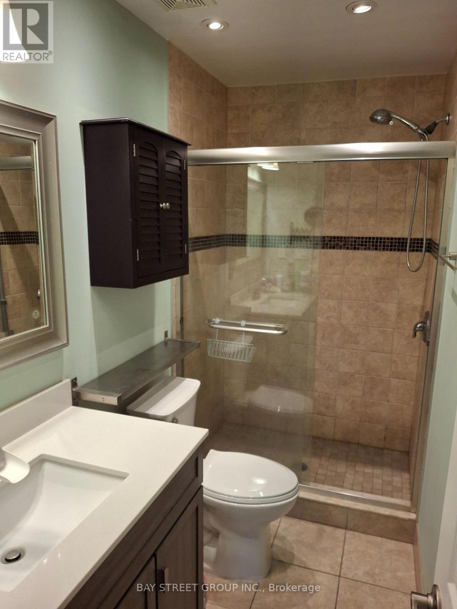127 - 2120 Rathburn Road E, Mississauga, Ontario  L4W 2S8 - Photo 7 - W13171910