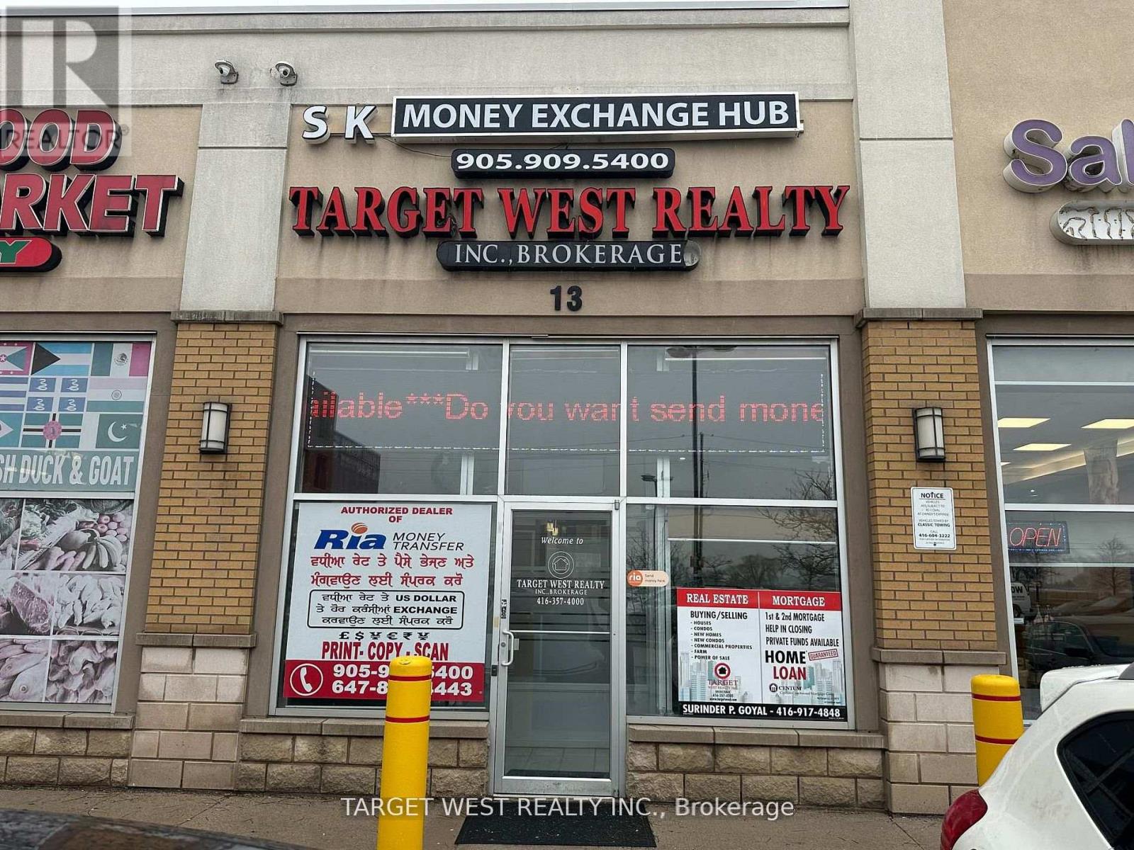 13 - 680 REXDALE BOULEVARD, Toronto, Ontario