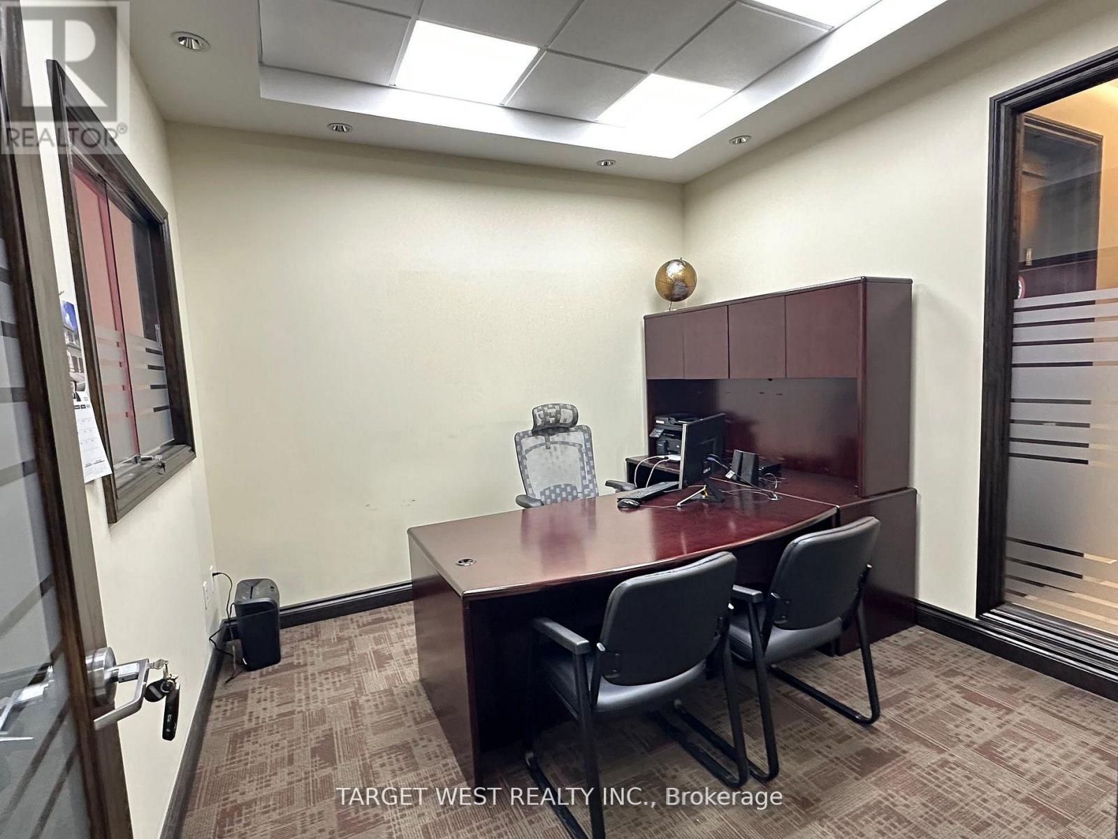 13 - 680 Rexdale Boulevard, Toronto, Ontario  M9W 0B5 - Photo 11 - W13171952