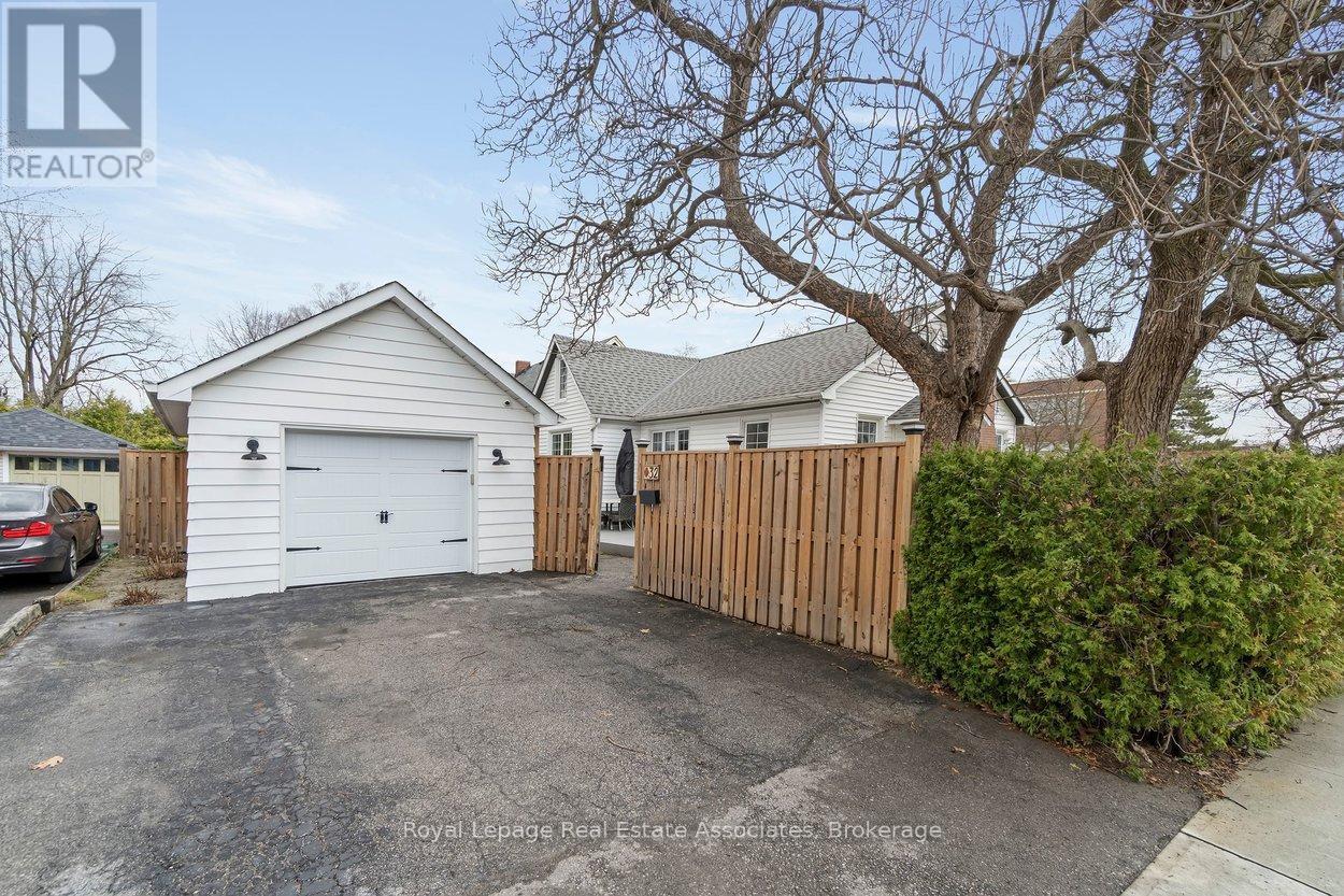 32 Craig Street, Brampton, Ontario  L6Y 1J1 - Photo 41 - W13171992