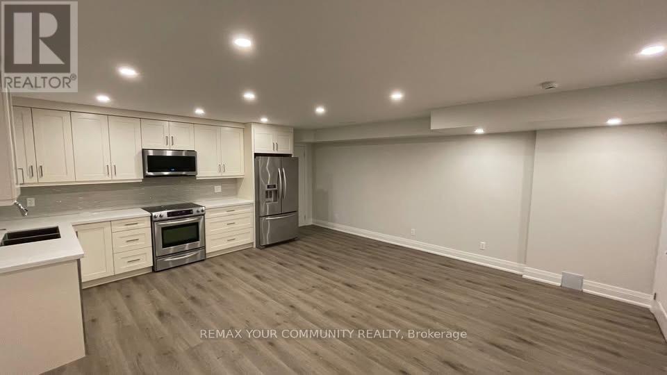 Lower - 5 Raymore Drive, Toronto, Ontario  M9P 1W6 - Photo 4 - W13172022