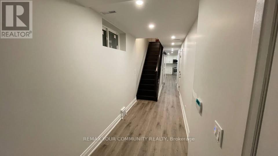 Lower - 5 Raymore Drive, Toronto, Ontario  M9P 1W6 - Photo 8 - W13172022