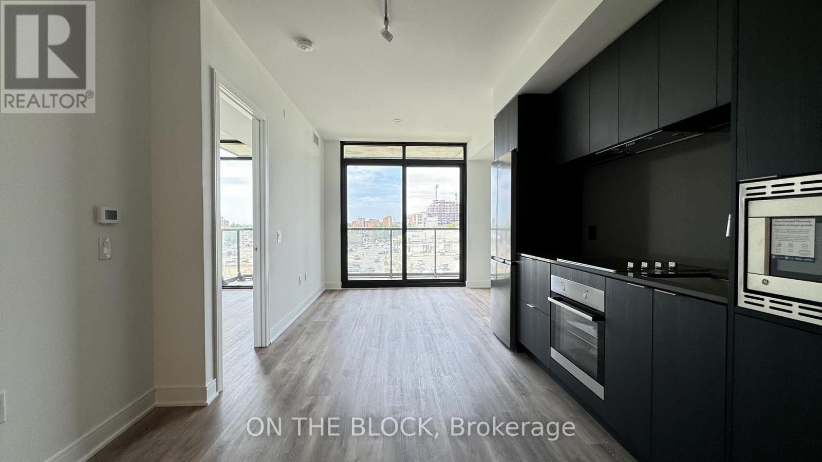 423 - 86 Dundas Street E, Mississauga, Ontario  L5A 1W4 - Photo 10 - W13172066