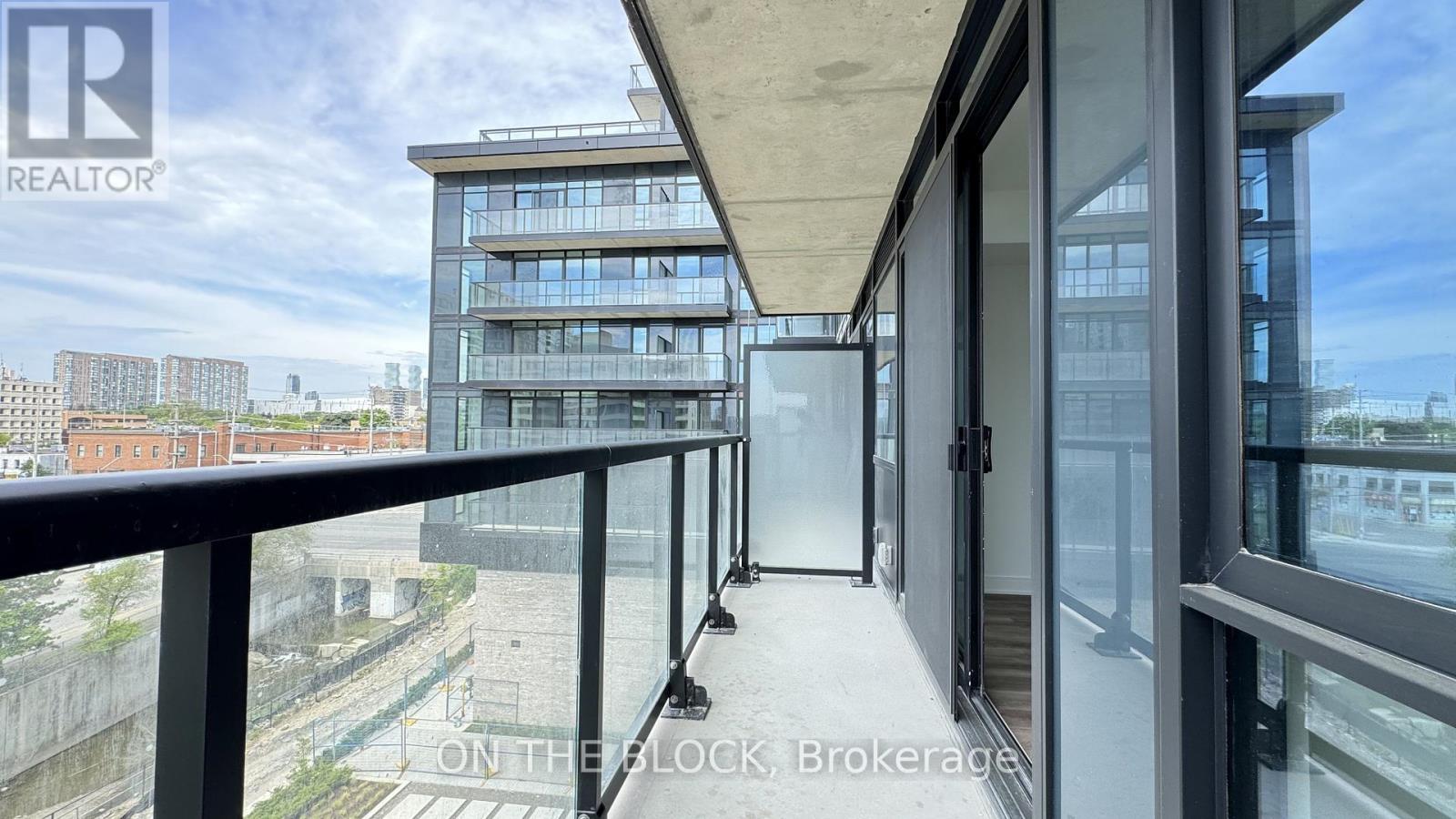423 - 86 Dundas Street E, Mississauga, Ontario  L5A 1W4 - Photo 18 - W13172066