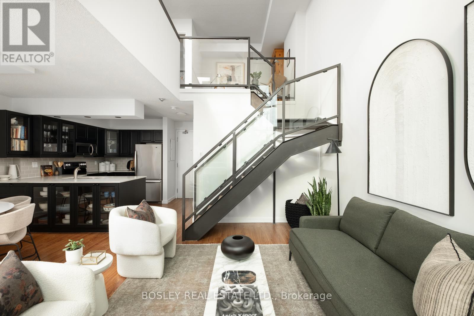 503 - 250 Manitoba Street, Toronto, Ontario  M8Y 4G8 - Photo 2 - W13172096