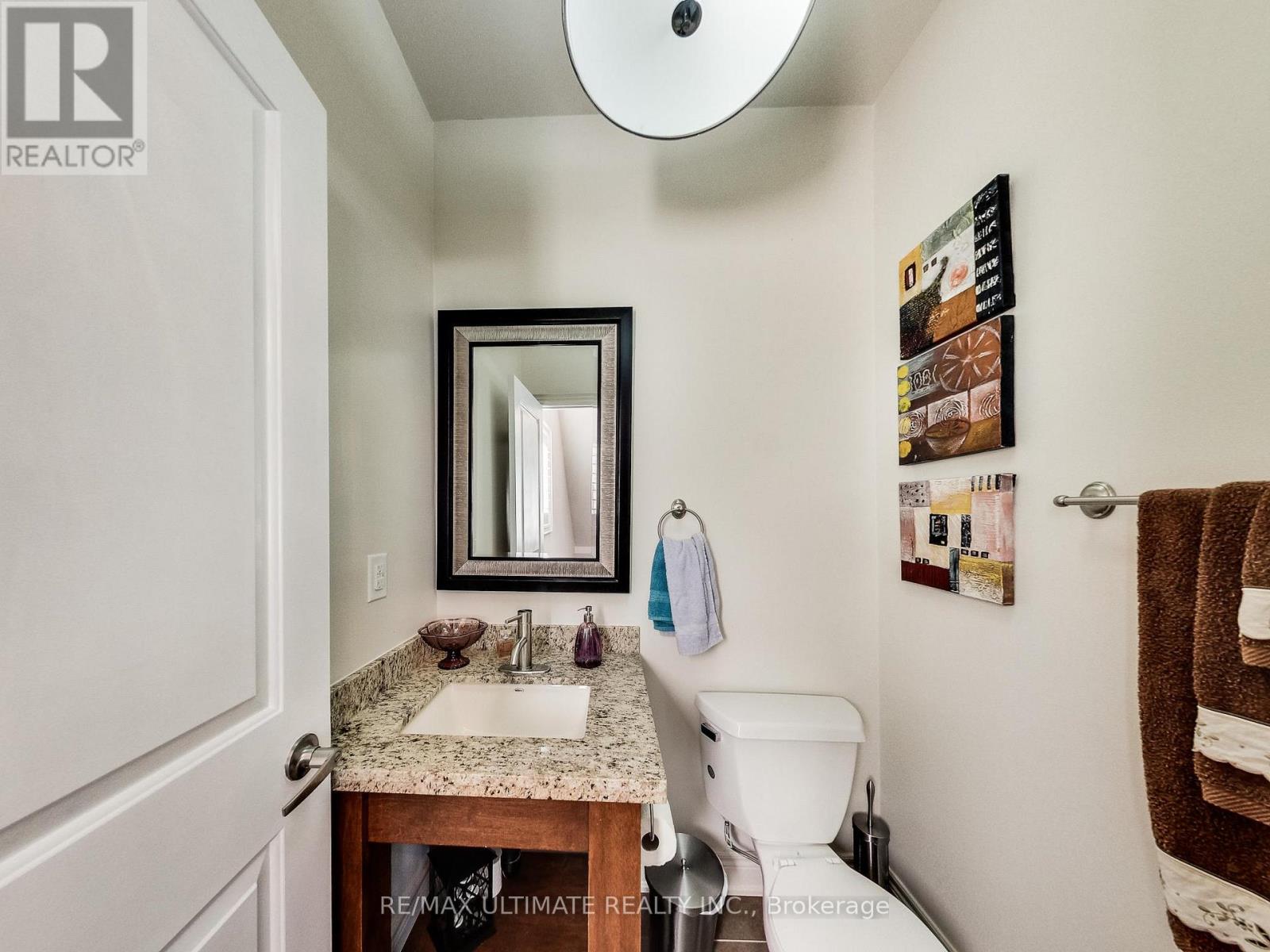 Apt 1 (Upper) - 48 Monclova Road, Toronto, Ontario  M3M 0A6 - Photo 9 - W13172102