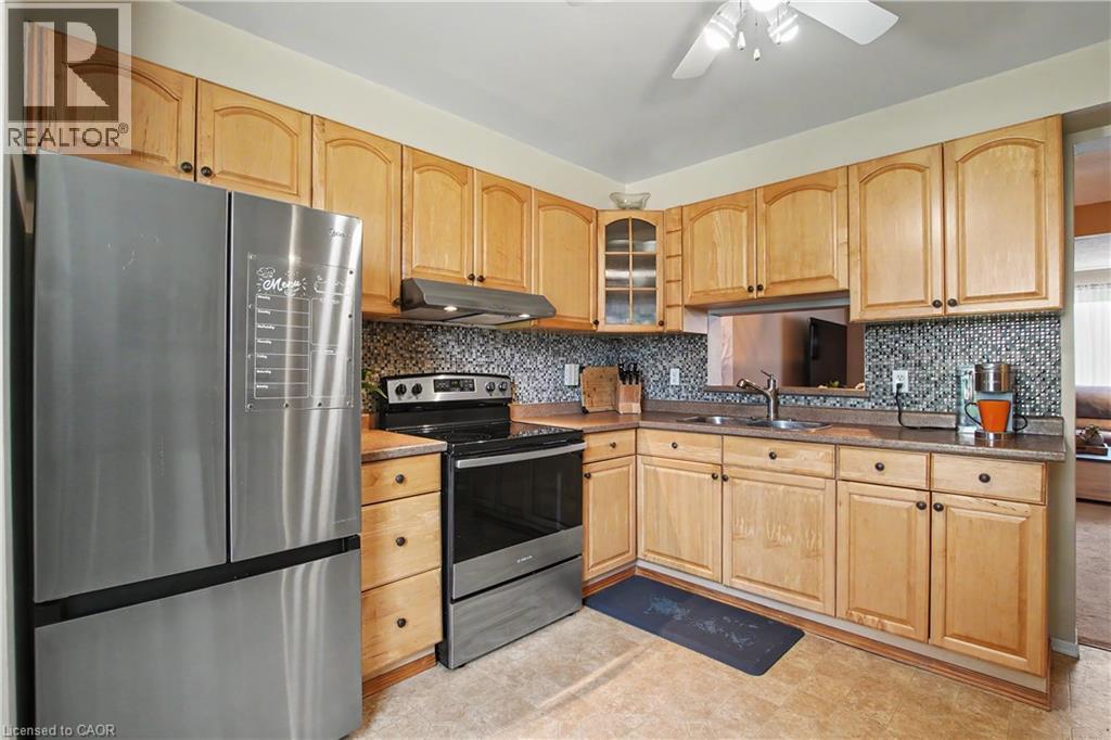 265 Williamsburg Road Unit# 16, Kitchener, Ontario  N2E 3H1 - Photo 3 - 40823499