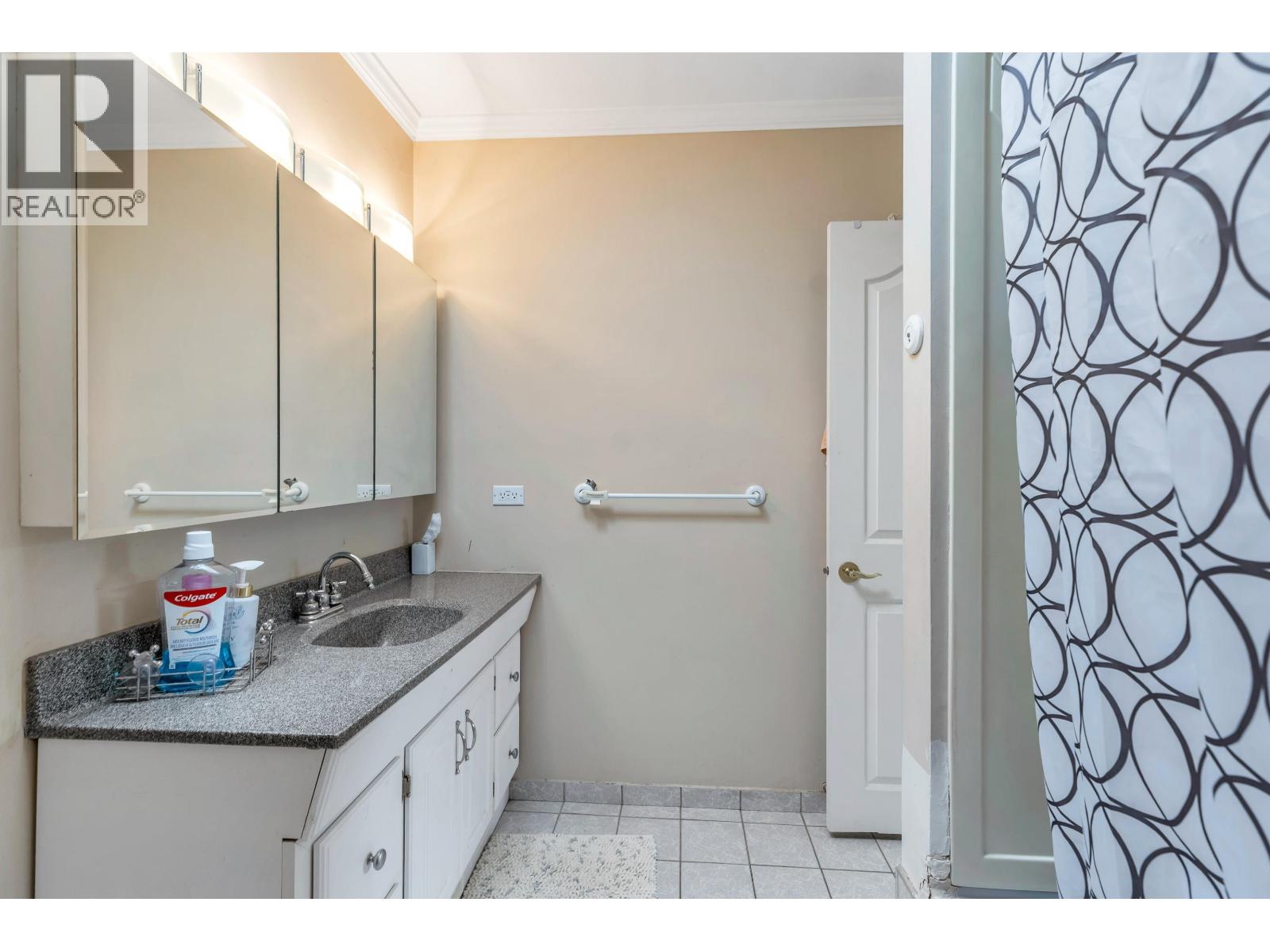 740 Townley Street, Coquitlam, British Columbia  V3J 4N3 - Photo 39 - R3124827