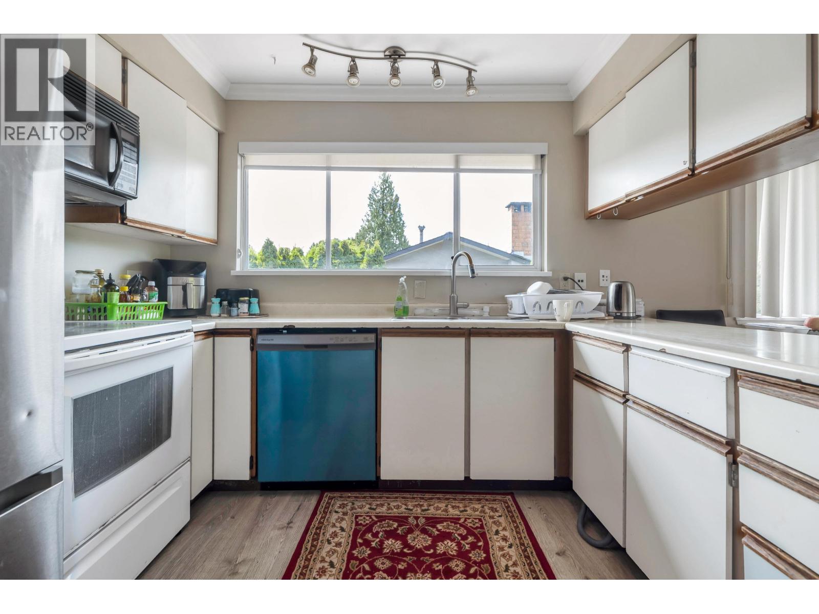 740 Townley Street, Coquitlam, British Columbia  V3J 4N3 - Photo 31 - R3124827