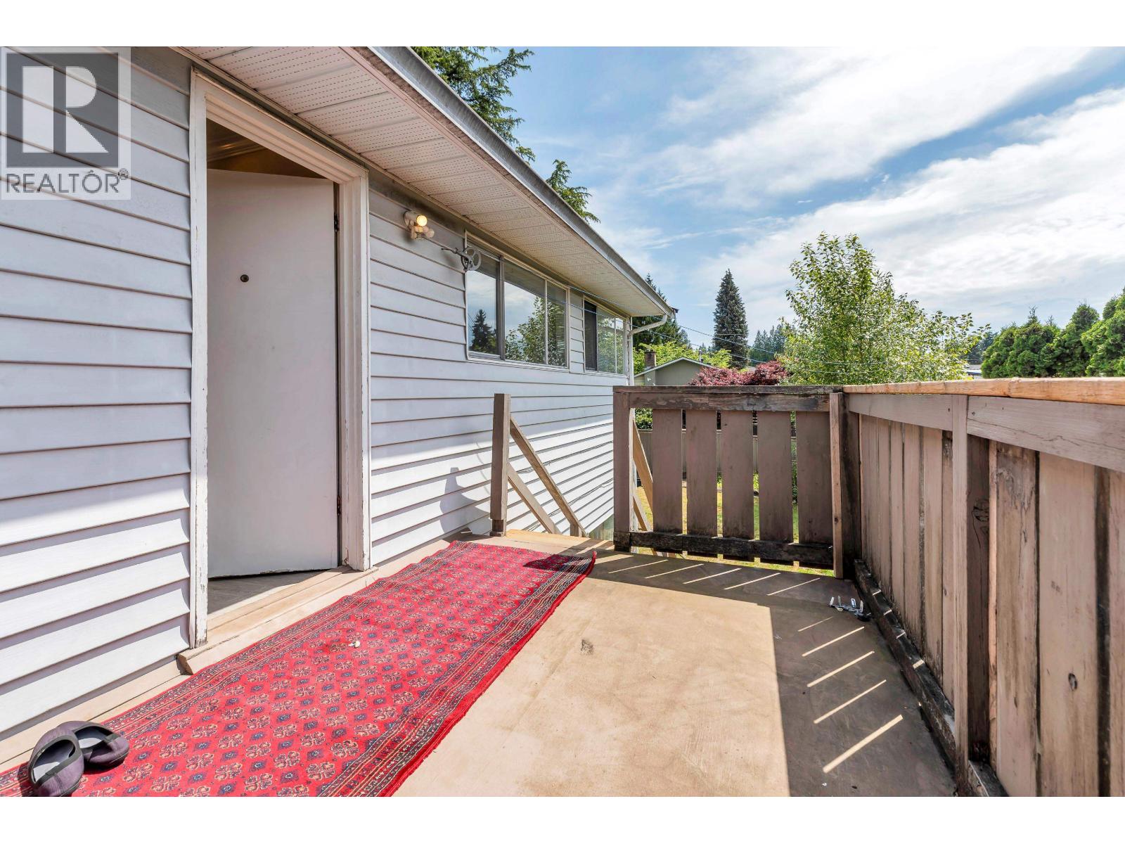 740 Townley Street, Coquitlam, British Columbia  V3J 4N3 - Photo 34 - R3124827