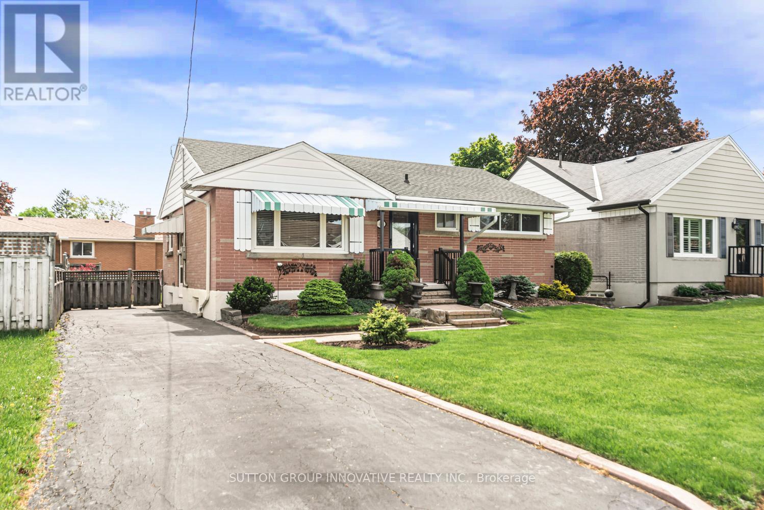 435 East 36th Street, Hamilton, Ontario  L8V 4A4 - Photo 3 - X13171878