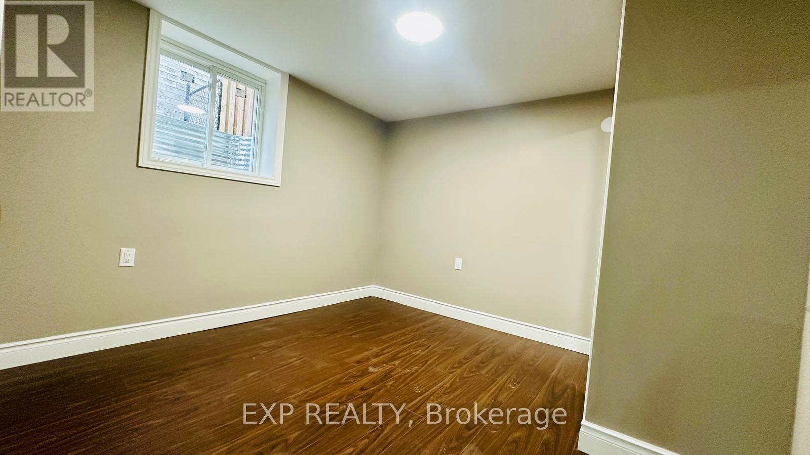 Lower - 287 Resurrection Drive, Kitchener, Ontario  N2N 3H4 - Photo 10 - X13171932