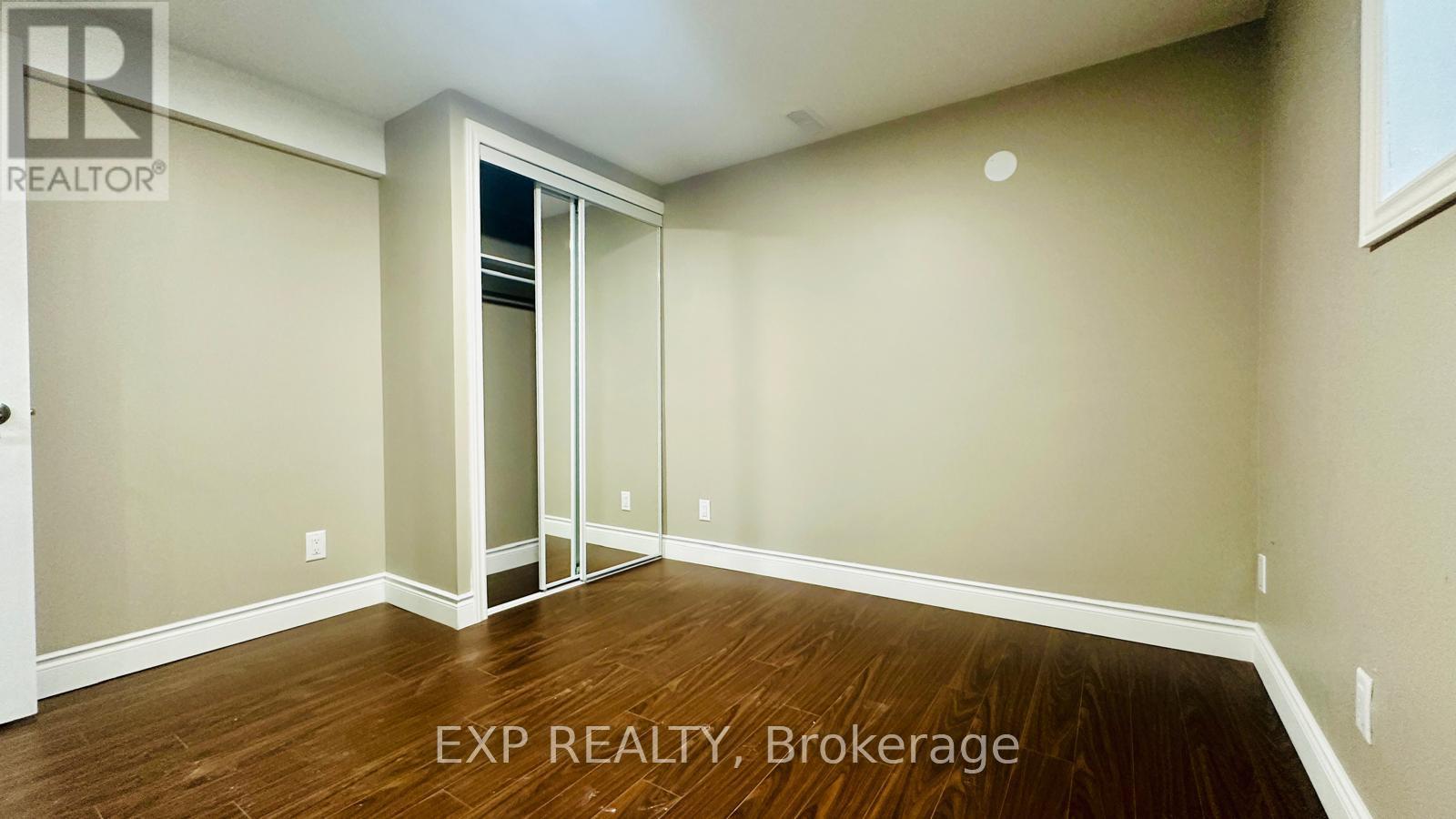 Lower - 287 Resurrection Drive, Kitchener, Ontario  N2N 3H4 - Photo 13 - X13171932