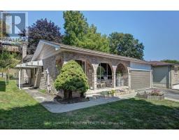 121 FOREST ROAD, Brantford, Ontario