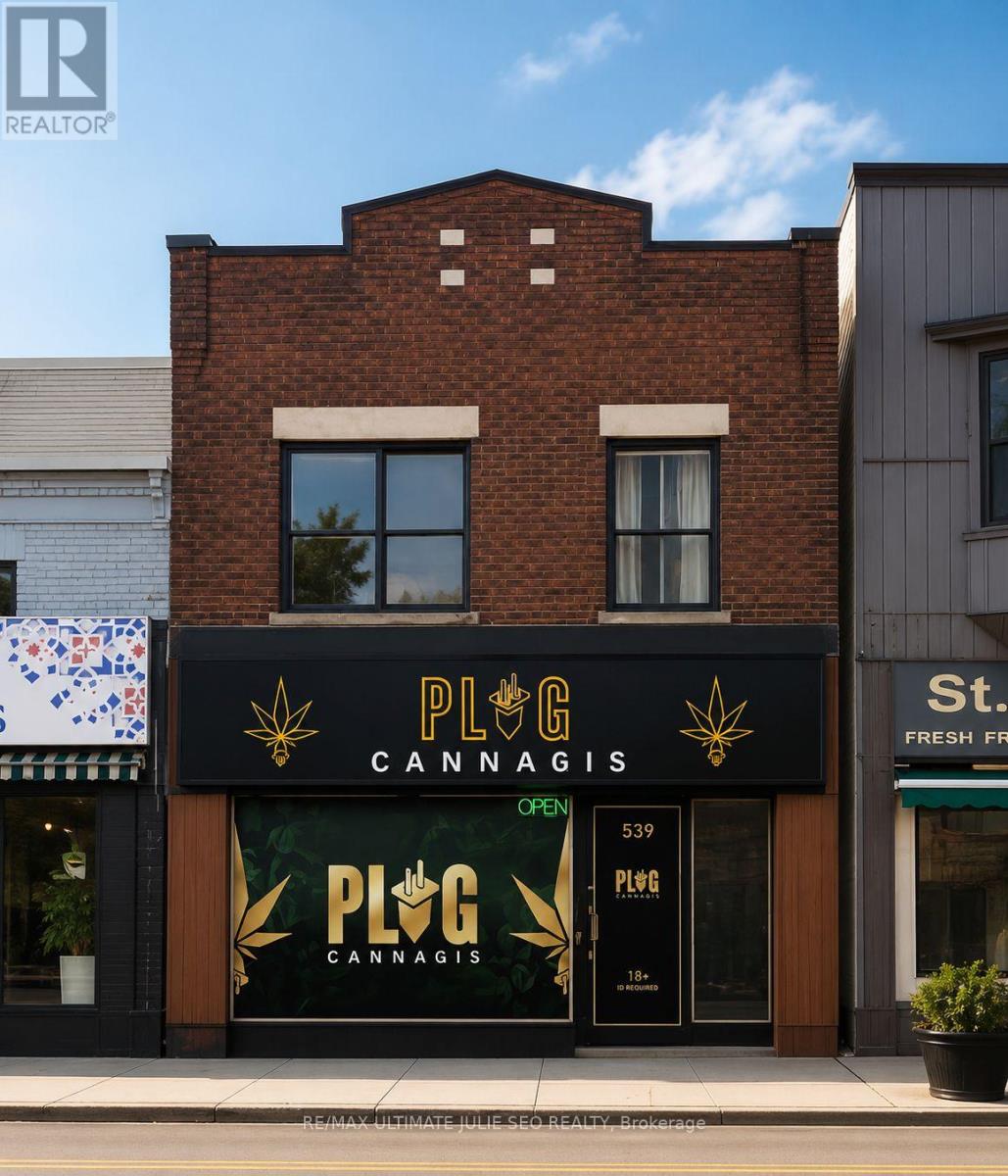 2nd Flr - 539 St Clair Avenue W, Toronto, Ontario  M6C 1A3 - Photo 1 - C13099136