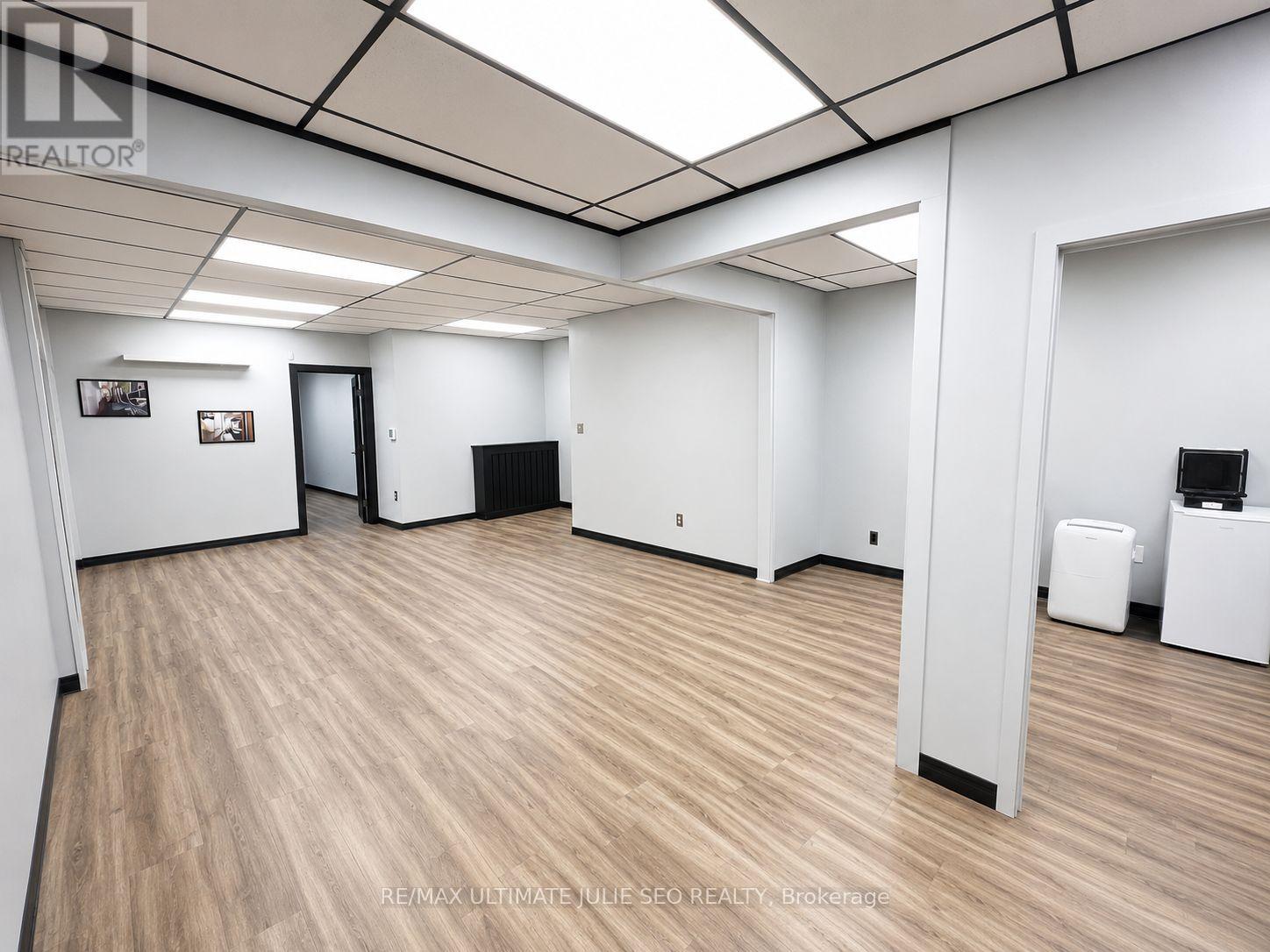 2nd Flr - 539 St Clair Avenue W, Toronto, Ontario  M6C 1A3 - Photo 5 - C13099136