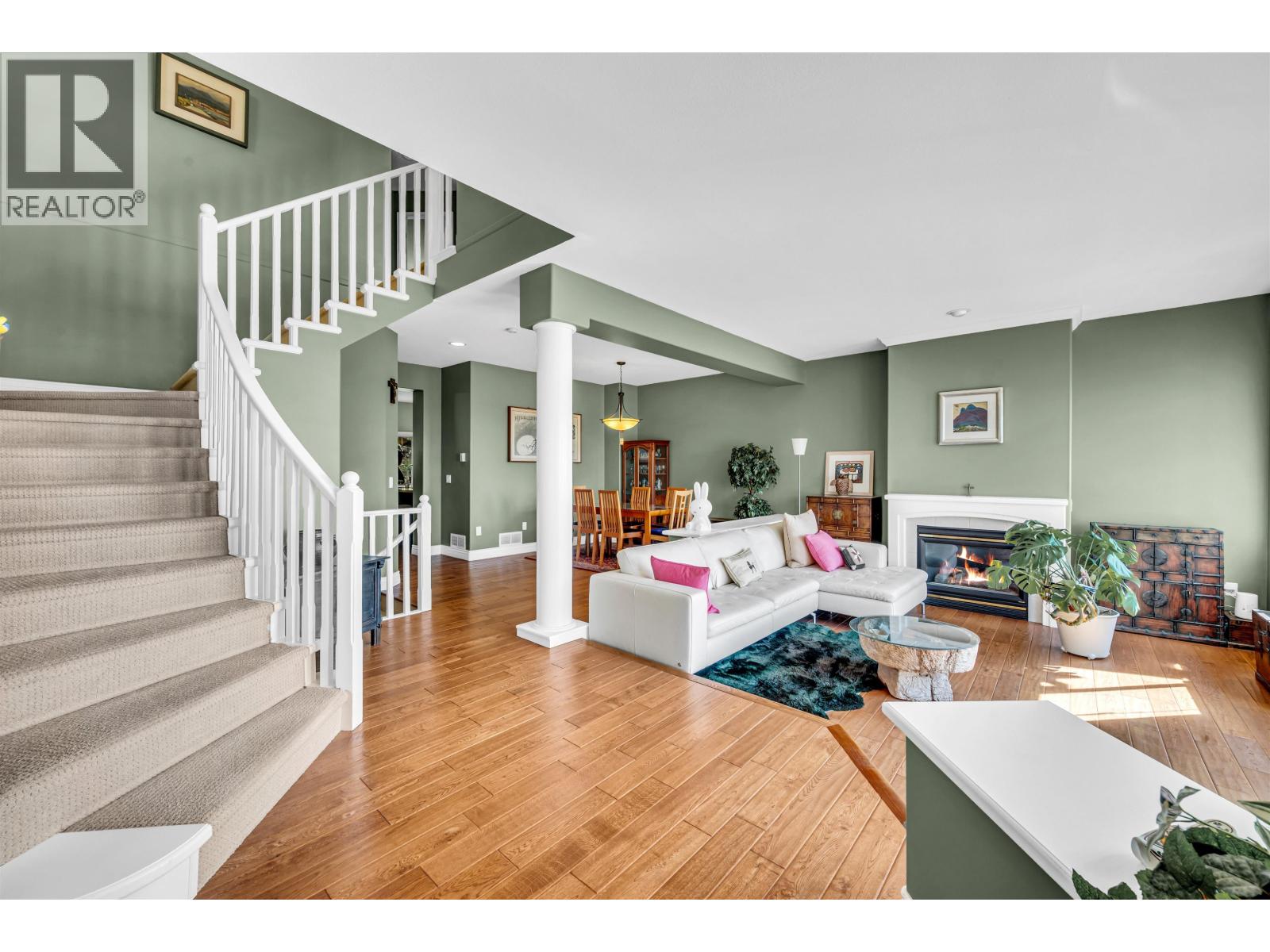 142 2979 Panorama Drive, Coquitlam, British Columbia V3E 2W8 - Photo 2 - R3127631