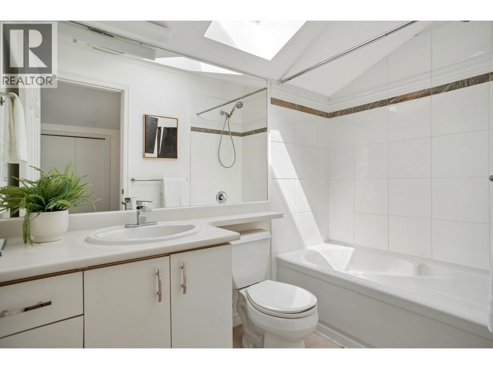 305 962 W 16th Avenue, Vancouver, British Columbia V5Z 1T2 - Photo 19 - R3127633