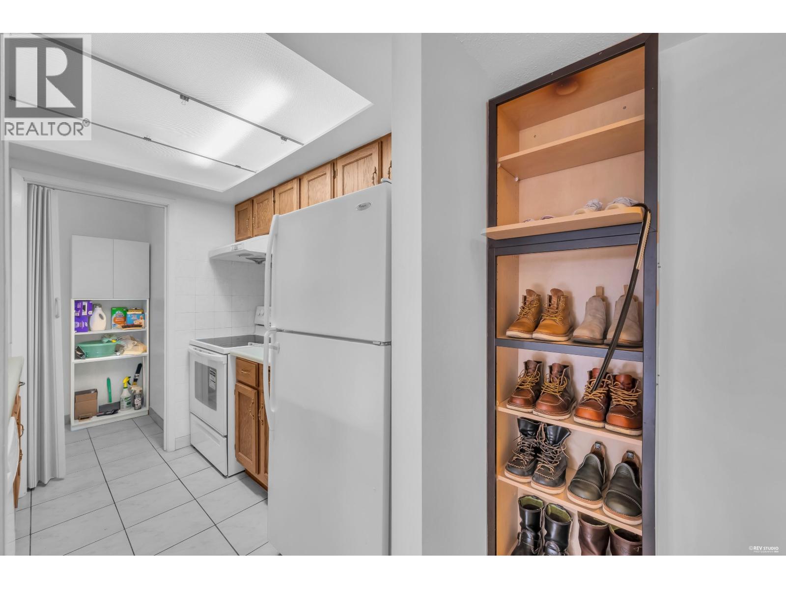 1104 6595 Willingdon Avenue, Burnaby, British Columbia  V5H 4E5 - Photo 11 - R3127638