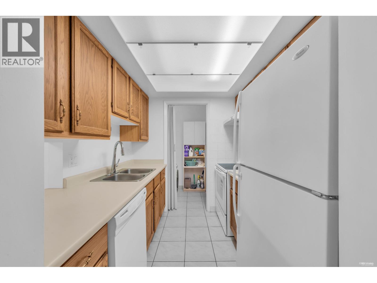 1104 6595 Willingdon Avenue, Burnaby, British Columbia  V5H 4E5 - Photo 14 - R3127638