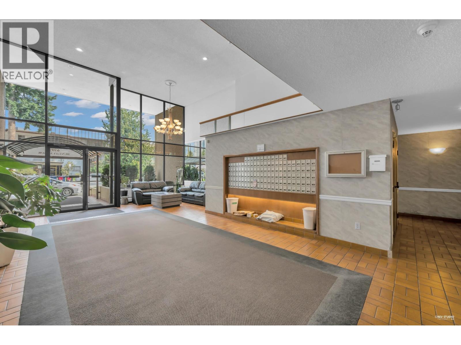 1104 6595 Willingdon Avenue, Burnaby, British Columbia  V5H 4E5 - Photo 37 - R3127638