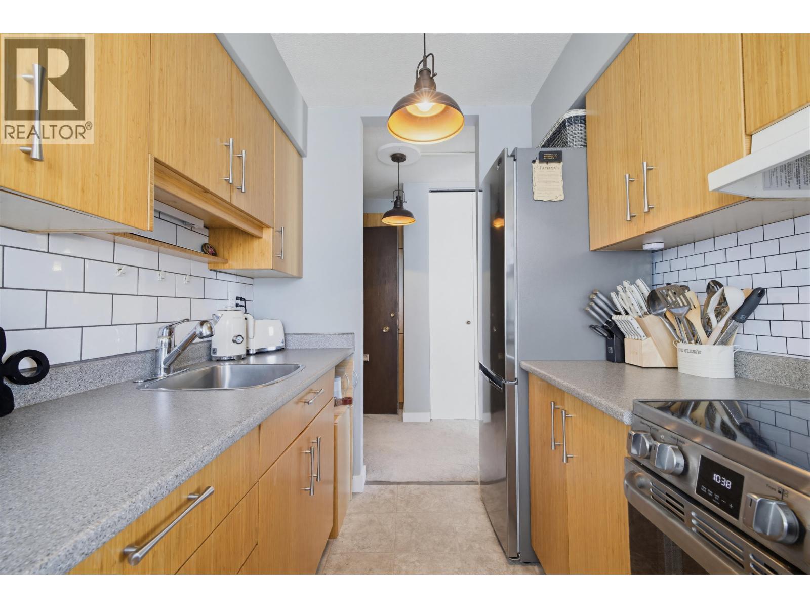 1204 1251 Cardero Street, Vancouver, British Columbia V6G 2H9 - Photo 10 - R3127640