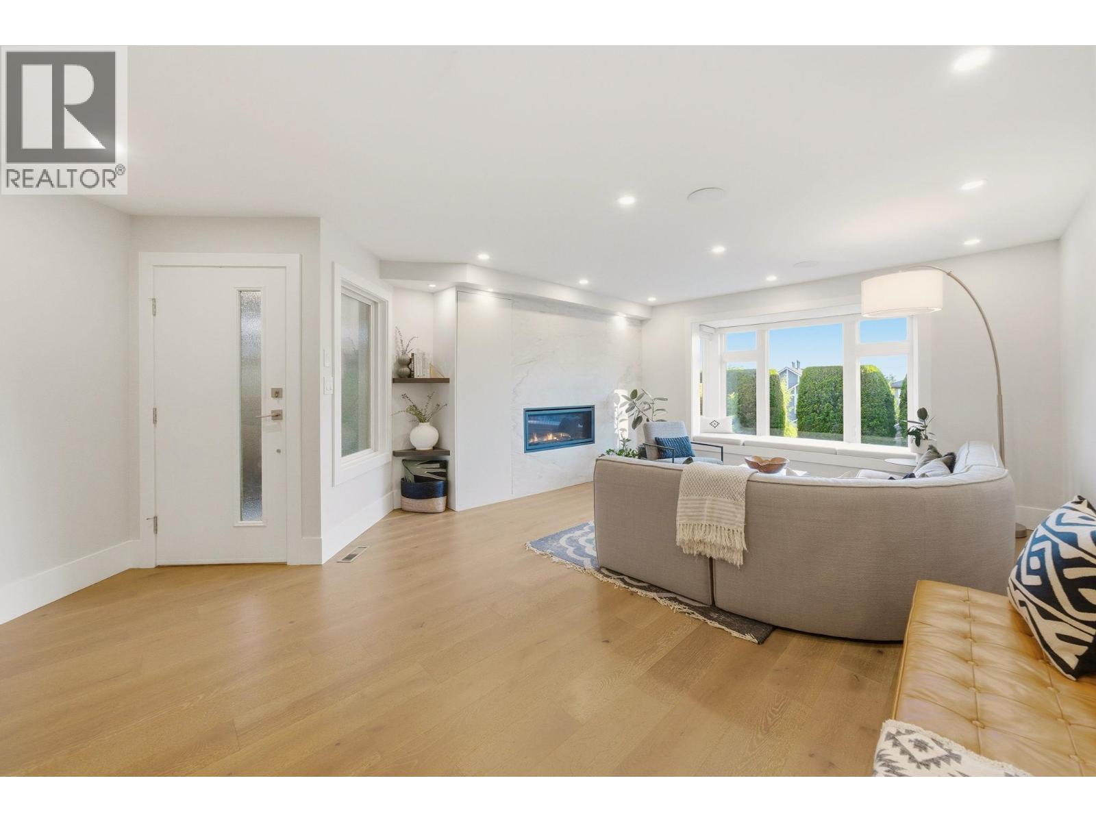 308 E 6th Street, North Vancouver, British Columbia  V7L 1P6 - Photo 20 - R3127641