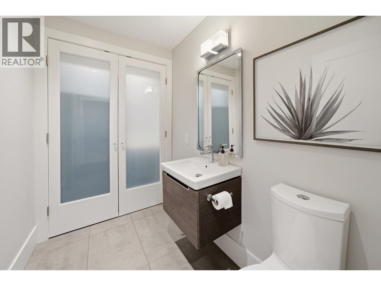 308 E 6th Street, North Vancouver, British Columbia  V7L 1P6 - Photo 25 - R3127641