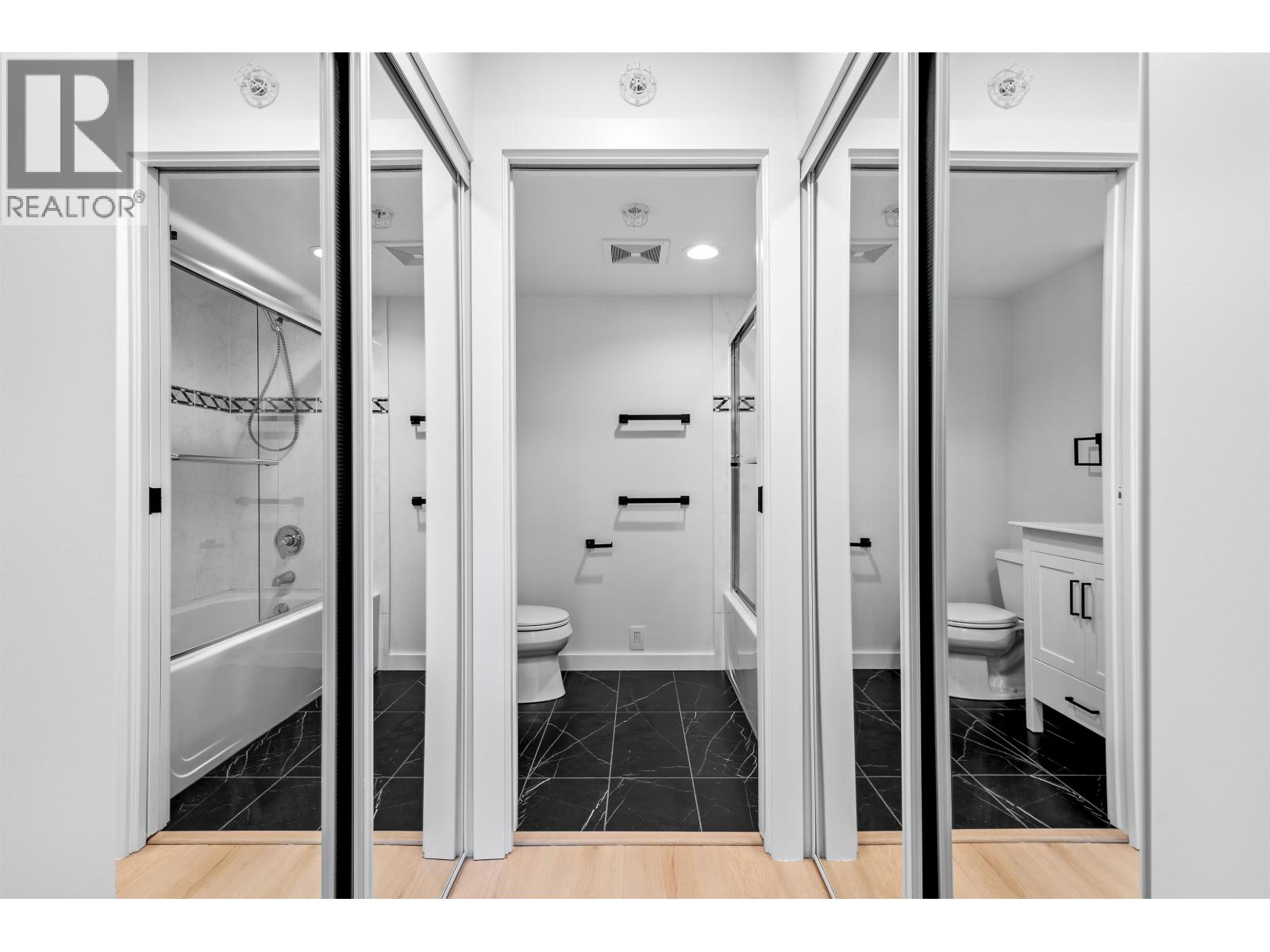 305 1328 W Pender Street, Vancouver, British Columbia V6E 4T1 - Photo 18 - R3127643