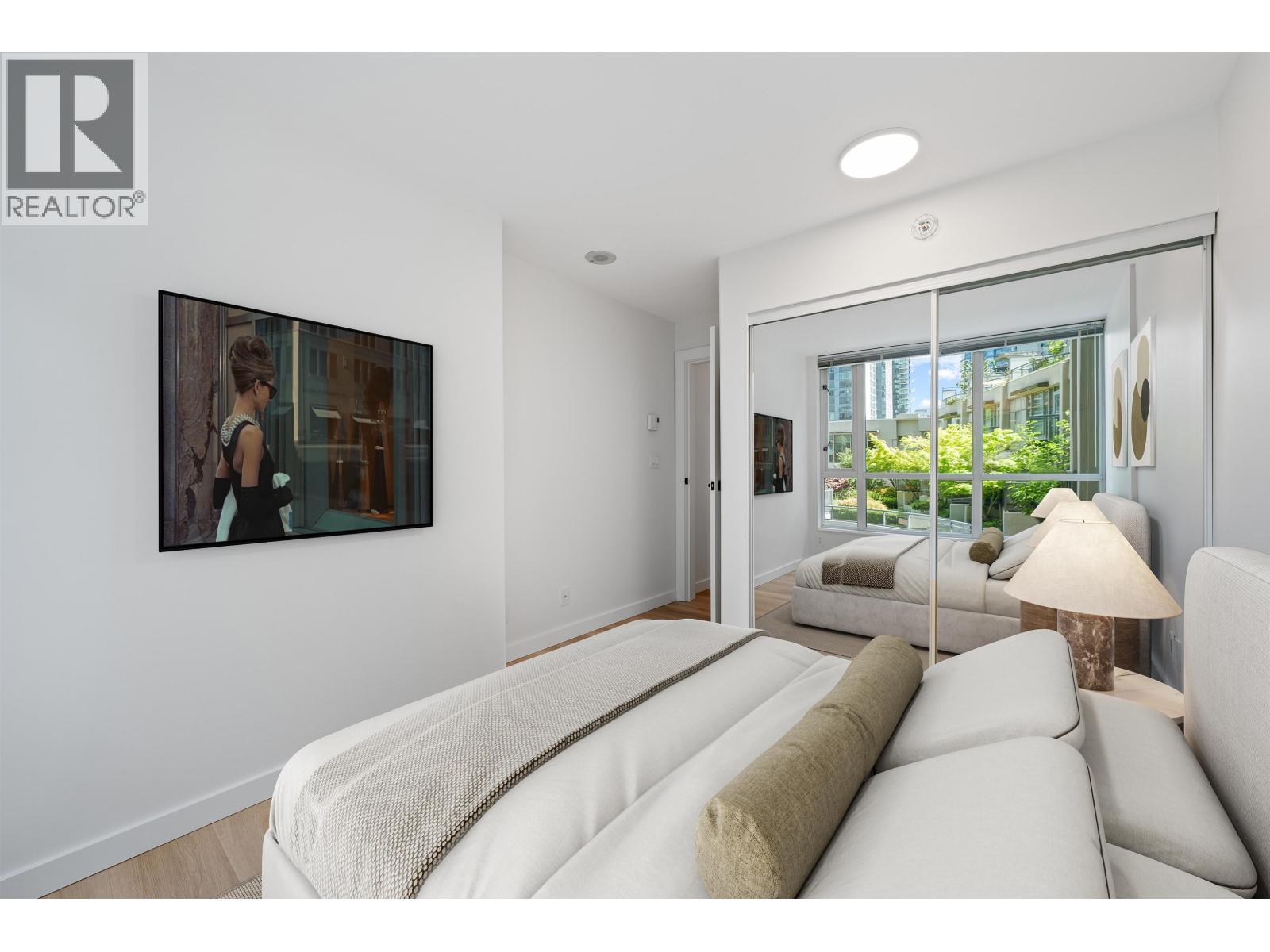 305 1328 W Pender Street, Vancouver, British Columbia V6E 4T1 - Photo 24 - R3127643