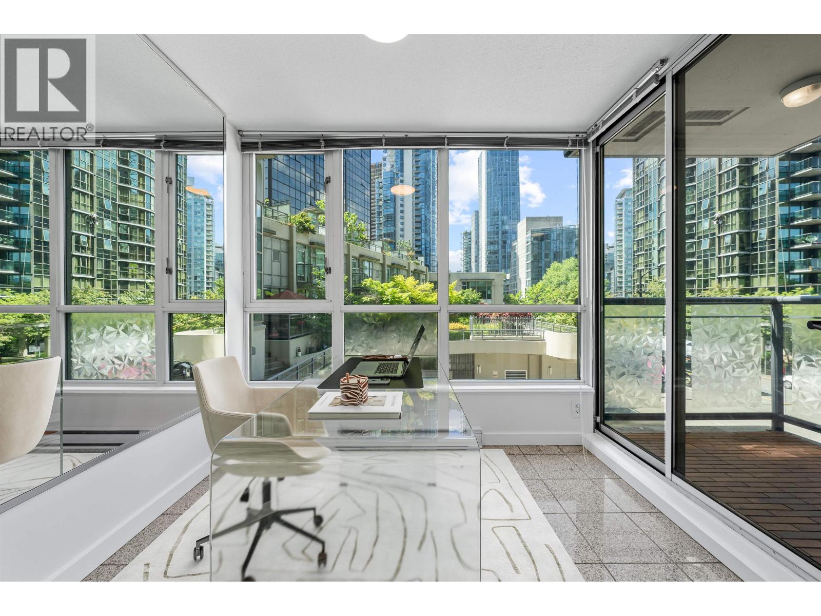 305 1328 W Pender Street, Vancouver, British Columbia V6E 4T1 - Photo 7 - R3127643