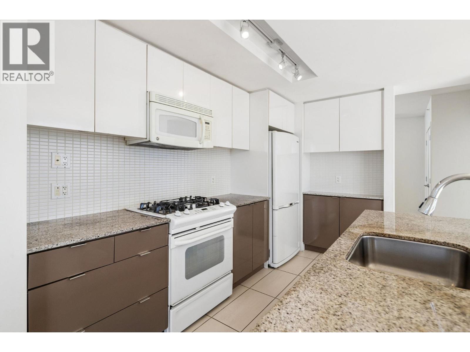 2208 4808 Hazel Street, Burnaby, British Columbia  V5H 0A2 - Photo 6 - R3127649