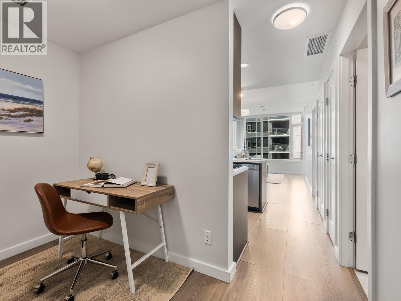 711 8628 Hazelbridge Way, Richmond, British Columbia  V6X 0R5 - Photo 12 - R3127669