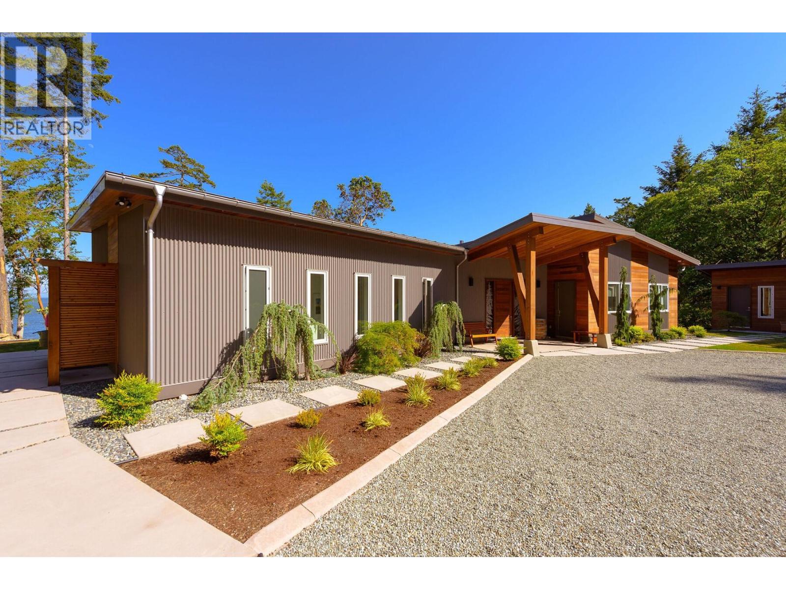 236 Gulf Drive, Galiano Island, British Columbia  V0N 1P0 - Photo 10 - R3127628