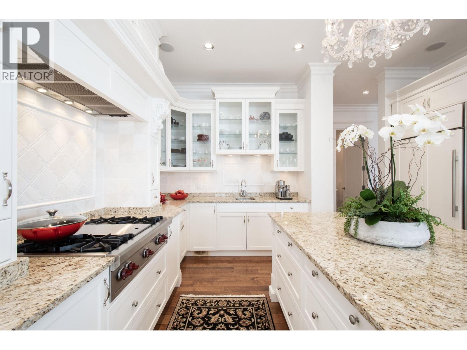 8 Ocean Point Drive, West Vancouver, British Columbia  V7W 3G7 - Photo 12 - R3127651