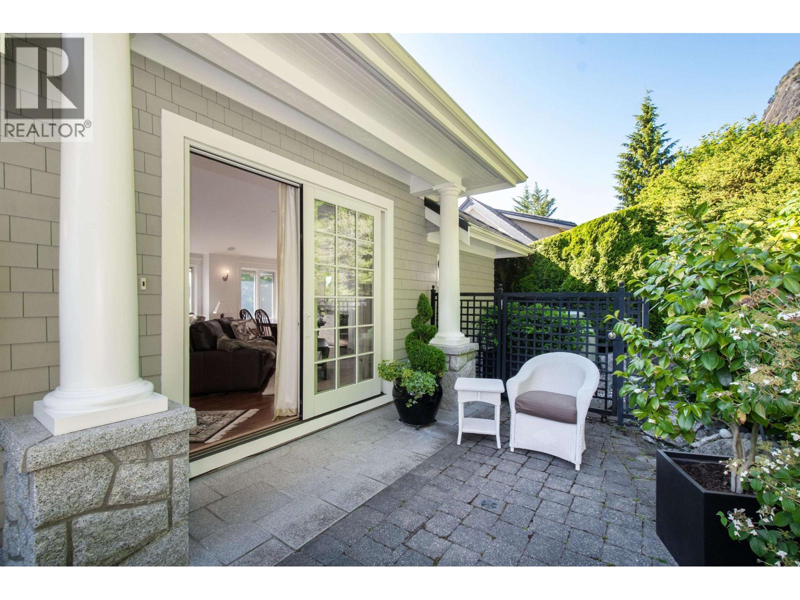 8 Ocean Point Drive, West Vancouver, British Columbia  V7W 3G7 - Photo 25 - R3127651