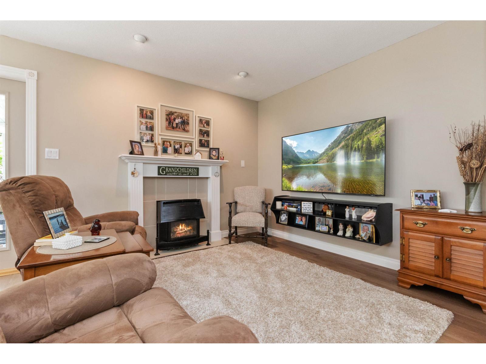 19865 Marie Street, Hope, Hope, British Columbia  V0X 1L2 - Photo 8 - R3127599