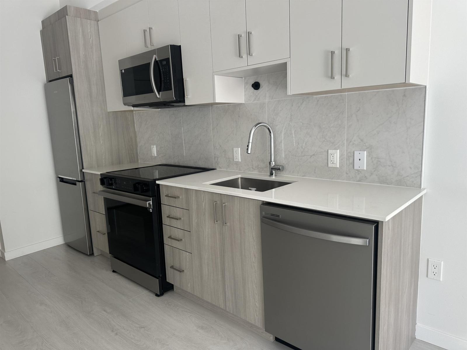 W111 13838 108 Avenue, Surrey, British Columbia  V3T 0T8 - Photo 17 - R3127655