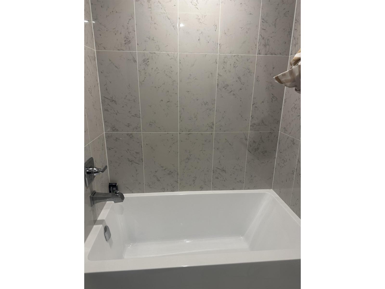 W111 13838 108 Avenue, Surrey, British Columbia  V3T 0T8 - Photo 8 - R3127655