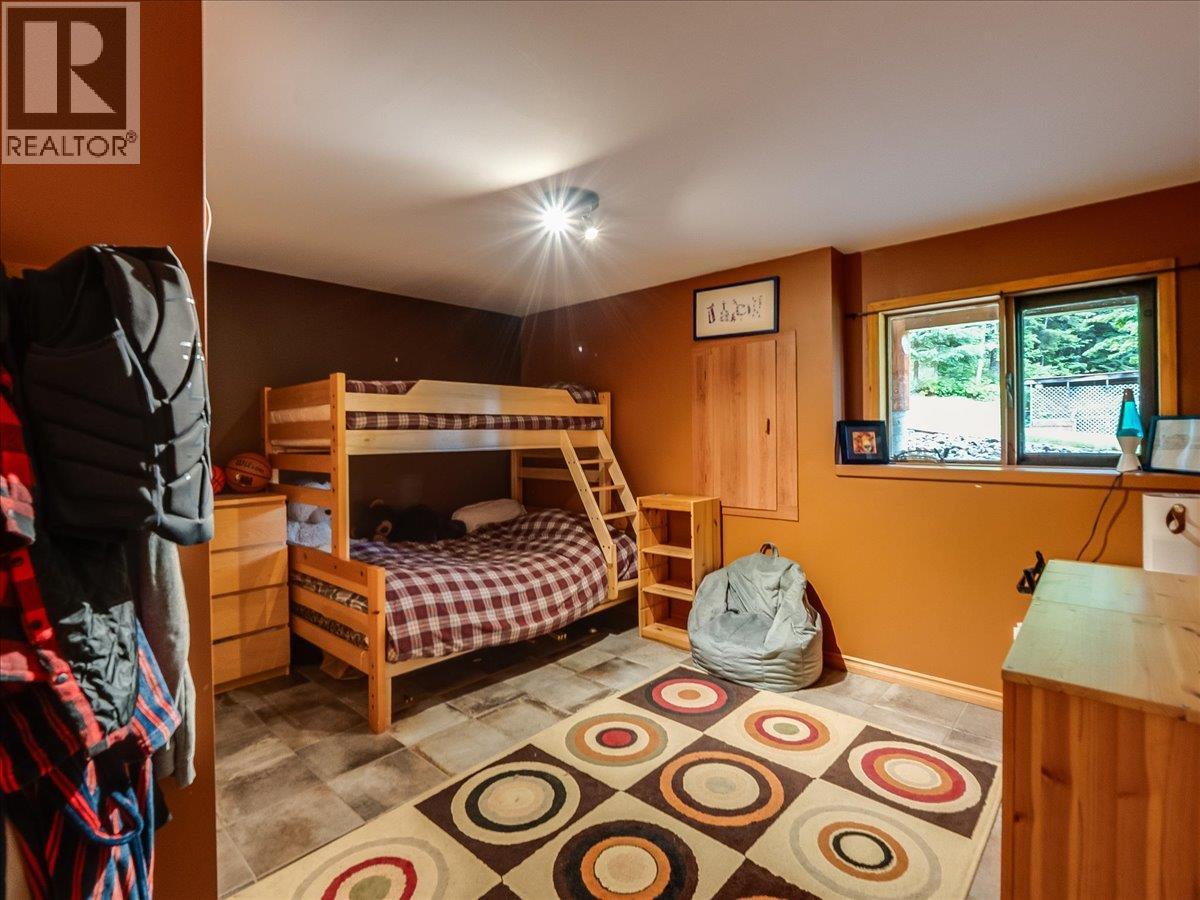 1990 6 Highway, Crescent Valley, British Columbia  V0G 1H0 - Photo 30 - 10388513