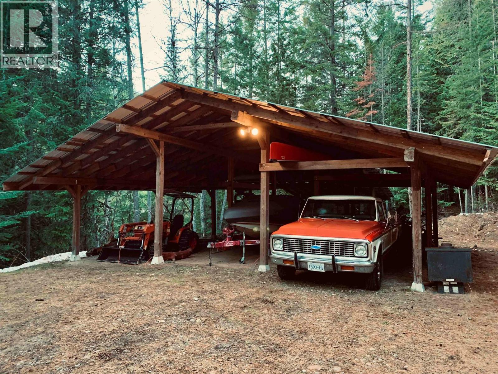 1990 6 Highway, Crescent Valley, British Columbia  V0G 1H0 - Photo 60 - 10388513